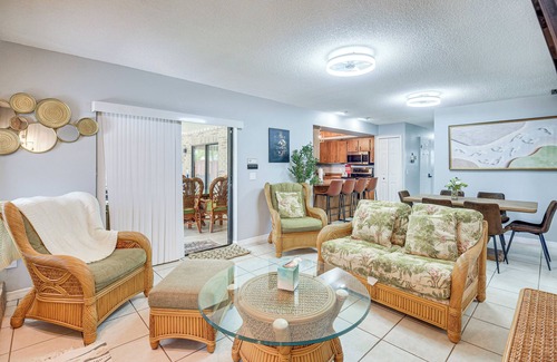 Deltona Lakes House | 6 Mi to Gemini Springs Park: Chic Home w/Pool!