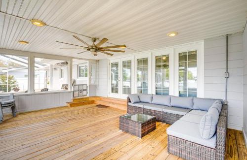 Winter Haven House | 6 Mi to Legoland Retreat with Pool and Fenced Yard