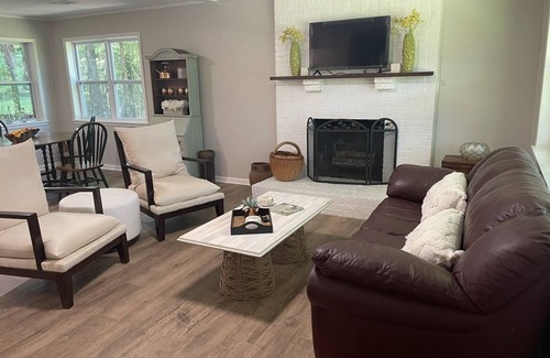 Oxford Cottage | 6 Miles for Oxford Square, Ole Miss