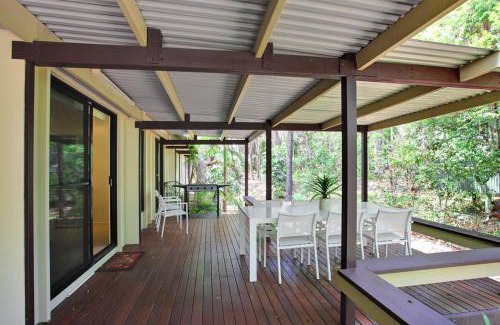 Rainbow Beach House | 6 Orania Court Rainbow Shores