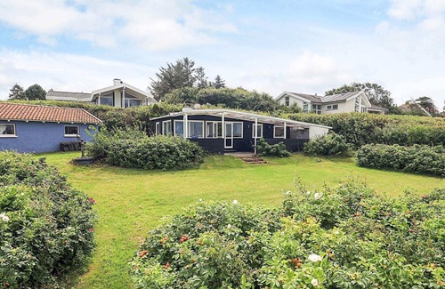 Smidstrup Strand House | 6 person holiday home in Gilleleje-By Traum