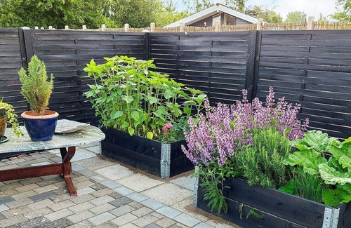 Frølunde Fed House | 6 person holiday home in Korsør
