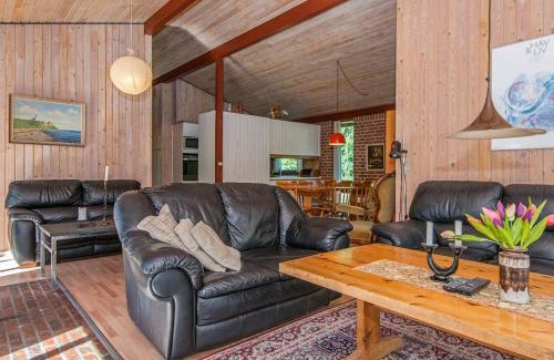 Udbyhøj House | 6 person holiday home in Ørsted-By Traum