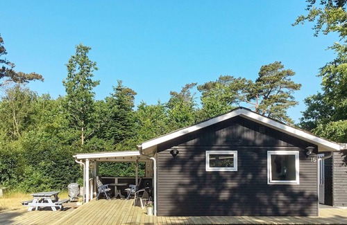Ronde House | 6 person holiday home in Rønde-By Traum