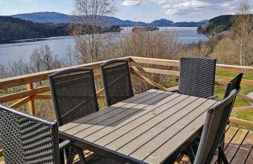 Lonevag House | 6 person holiday home in LONEVÅG-By Traum