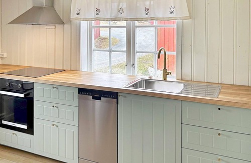 Vega House | 6 person holiday home in VEGA