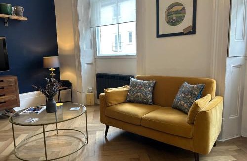 Ross-on-Wye Apartment | 6 Wye Valley Chambers, Ross-on-Wye