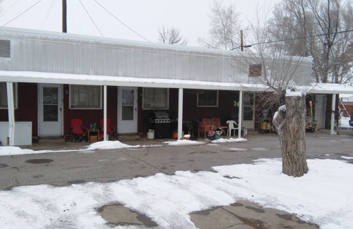 Coalville House | 60's Motel in the Wasatch Mountains near Park City, Wanship, Coalville, Henefer