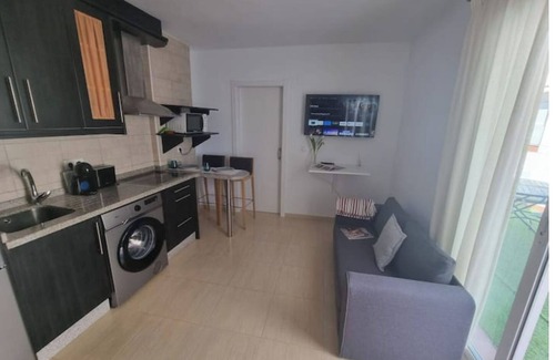 Salobrena Apartment | 600m de la Playa, Terraza Soleada