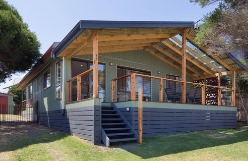 San Remo House | 64 San Remo Parade, San Remo - The best bits of San Remo at your fingertips