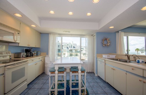 Saint Helena Island Villa | 646 New Haven - New to VRBO! Resort Access Included!