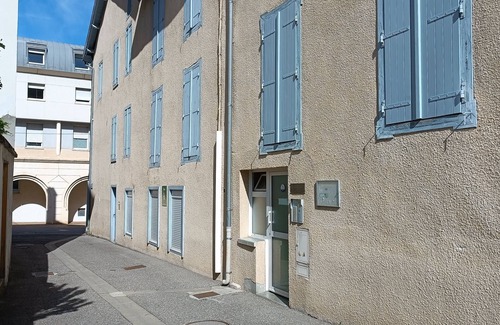 Ax-les-Thermes Apartment | 64m2 T3 Centre Village D'ax les Thermes