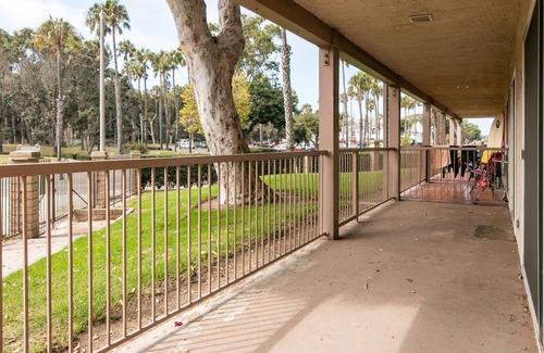 Port Hueneme Condo | 660S-1457533 Coastal Condo 30 day rental