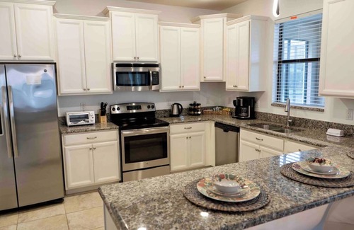 Davenport Villa | 6bdrm/Pool & Spa/BBQ/Golf/2 Club House/25minDisney