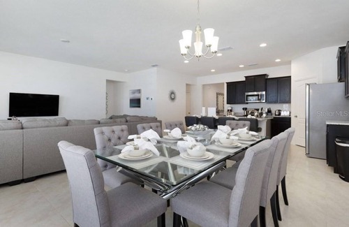 Loughman Resort | 6BR Home with Pool & Games in Resort near Disney