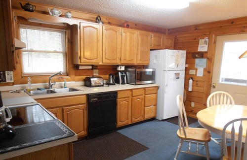 Swanton House | 6BR Lake Access Home, Dock, HotTub, Pet-Friendly–30% Weekly Discount Exc. Summer