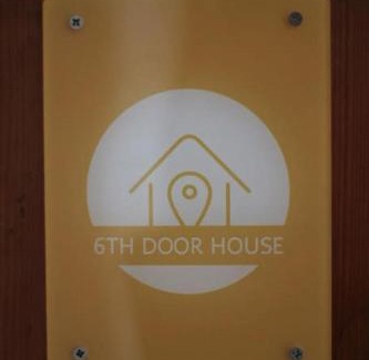 Pisa City Centre Apartment | 6th DOOR HOUSE