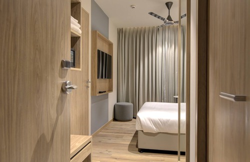 Tonk Road Hotel | 7 Apple Hotel Pratap Nagar - Jaipur