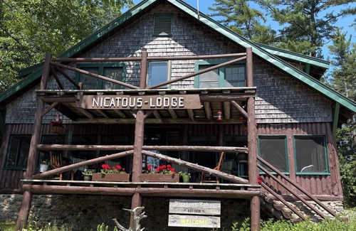 East Hancock Cabin | 7 bedroom Lodge on Nicatous Lake!