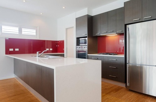 Corlette House | 7 Judith Street - Stunning duplex with ducted air