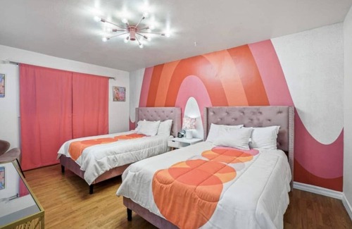 Mission Hills South House | 70’s themed Boogie Nights Home with heated pool