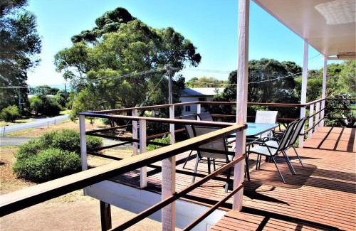 Ventnor House | 75 Harris Road, T-tree House, Ventnor