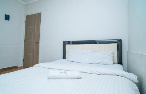 Pagedangan Hotel | 77 Guest House Serpong Mitra RedDoorz