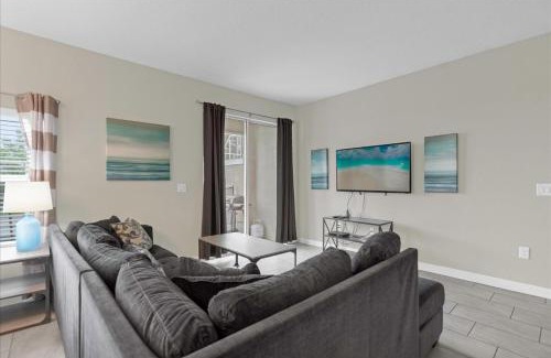 Four Corners House | 770PB Weekly Stay BR With Pool