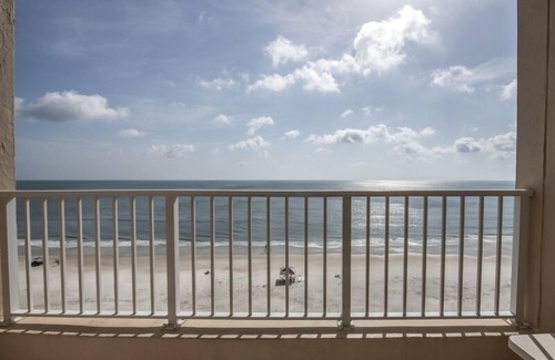Ponce Inlet Apartment | 7th Floor Unit 709 Oceanfront with Great Views in Ponce Inlet