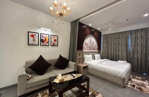 Khattalwada Apartment | 7th Heaven By HomeGlow Retreat