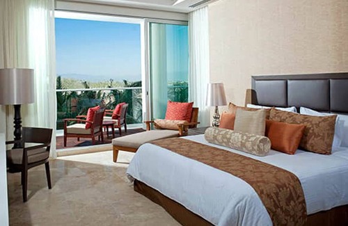 Nuevo Vallarta House | 8 days and 7 nights at Legacy Park Resort Nuevo Vallarta Master Suite 6-8 Person