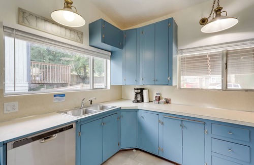 Highland Park House | 8 Mi to Downtown Seatlle: Pet-Friendly Home