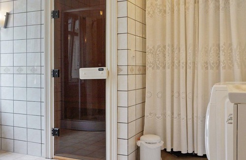Grisslehamn House | 8 person holiday home in GRISSLEHAMN