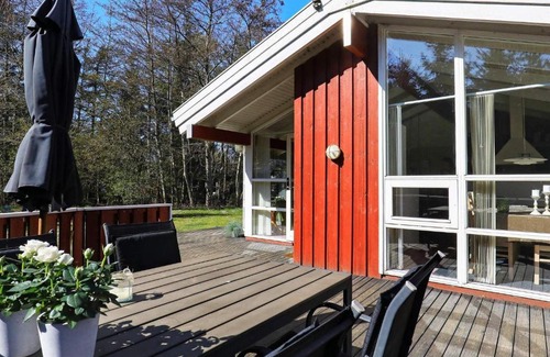 Hou House | 8 person holiday home in Hals