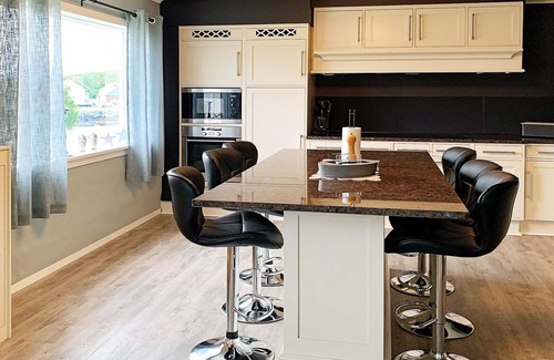 Heroy House | 8 person holiday home in Bølandet-By Traum