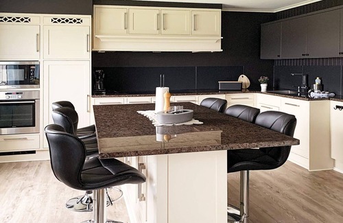 Heroy House | 8 person holiday home in Bølandet-By Traum