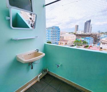 Lat Yao Apartment | 807-STP Homely room Free Wi-Fi and Near BTS line