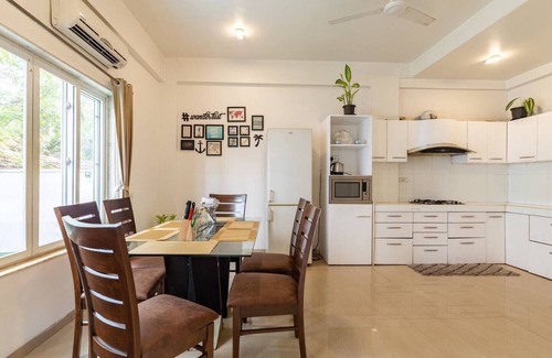 Kudal House | 8BHK Luxury villa with 2pvt poolnn