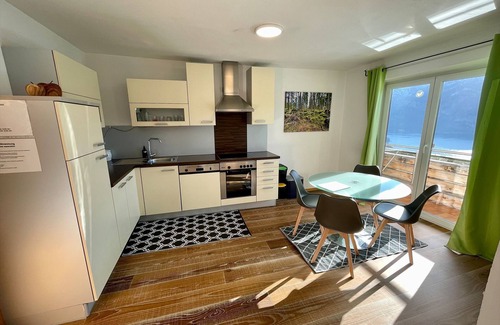 Innerschwand Apartment | 8th chalet with a dream view - Mondseeblick - Bergergut