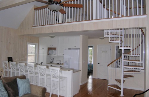 East Sandwich Cottage | 99B North Shore Blvd - Waterfront cottage w. panoramic views from deck