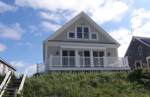 East Sandwich Cottage | 99B North Shore Blvd - Waterfront cottage w. panoramic views from deck
