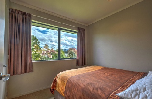 Hanmer Springs House | 9a Tarndale Place