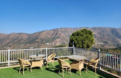 Kumarhatti Apartment | 9BHK Studio Appartment With Pool by KASAULI VISTA