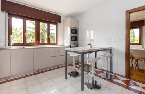 Naves House | A 10 Minutos de Gulpiyuri, Llanes y Ribadesella, y a Sólo 25 de Picos de Europa