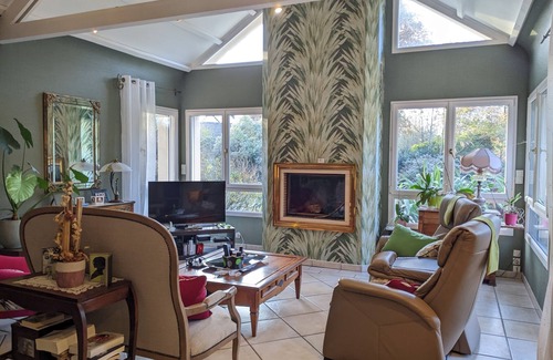 Ploudaniel House | A 15mn des Plages, Relaxation Assurée, Paradis Pour les Enfants et Parents