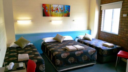 Emerald Hotel | A&A Lodge Motel