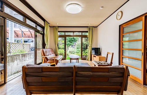 Nakatsugawa House | "A beautiful and spacious traditional Japanese house for exclusive rental. It.