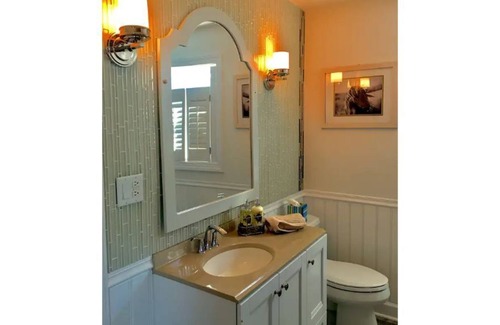Onancock House | A Boater’s dream Farmhouse - Eastern Shore VA
