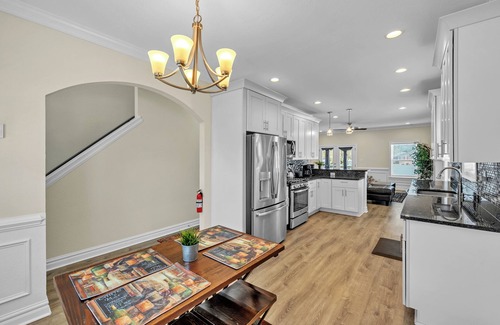 Hampton House | A Calm Haven in A Beautiful City