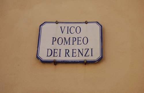 Lecce Historic Center Apartment | A casa di Francesca - renovated apartment in the historic center of Lecce